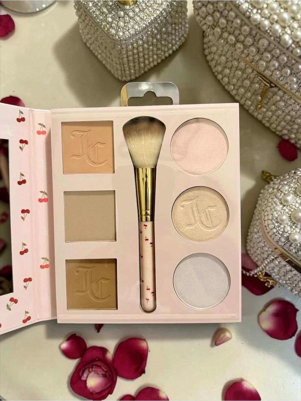 Juicy Couture Pink Cherry Complexion Kit